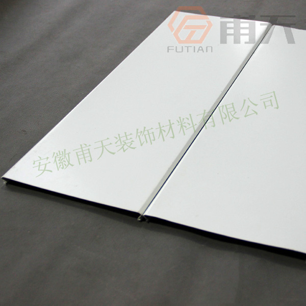 300鋁條扣吊頂
